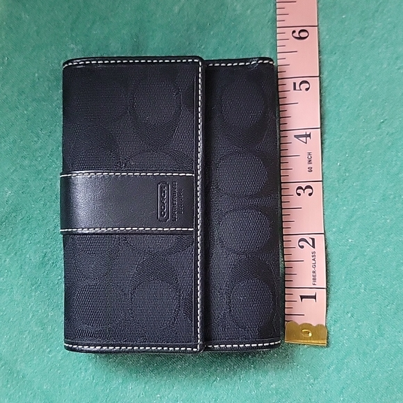 Coach Wallet Signature C Black NWOT - Picture 7 of 8